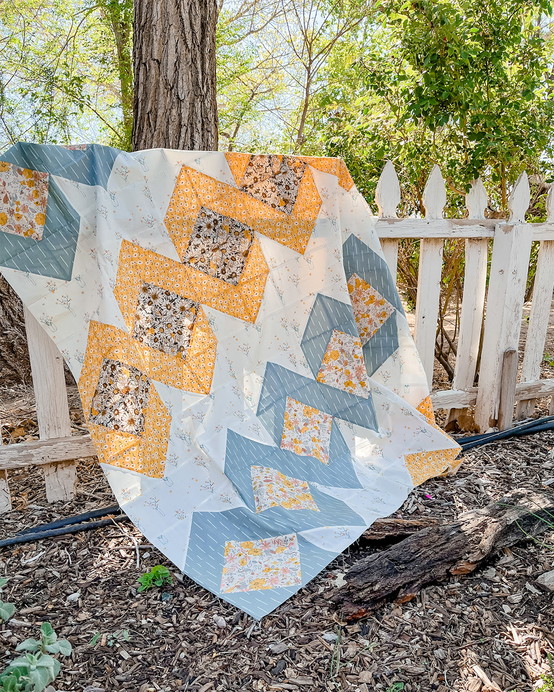 Daisie Chains Quilt Pattern - Digital PDF Download